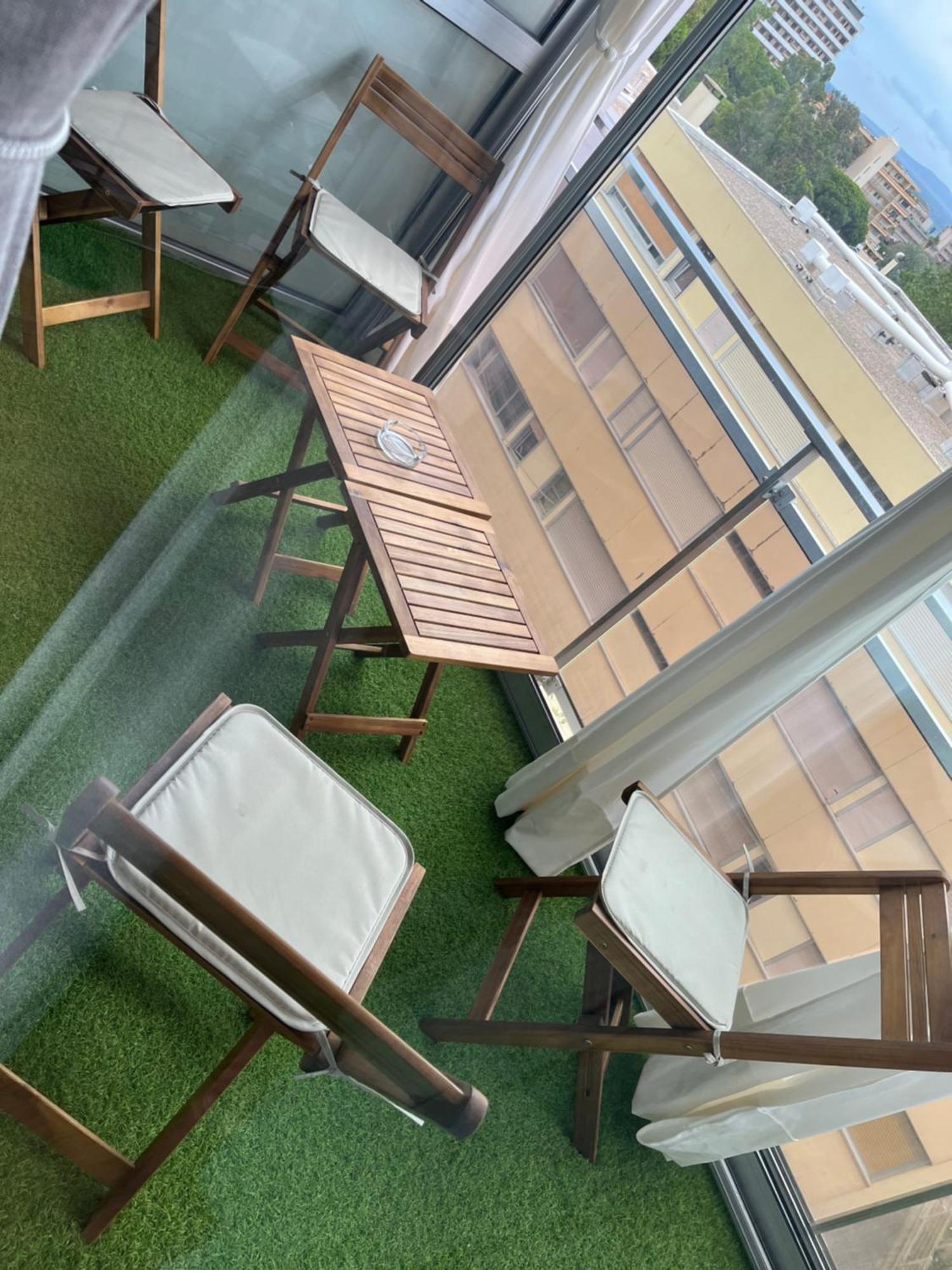 Joli Apartemo O Centro Le Lavandou Bagian luar foto